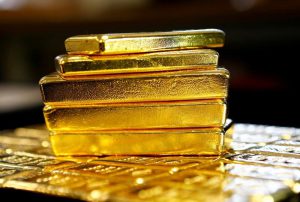 Gold eases ahead of Fed meeting