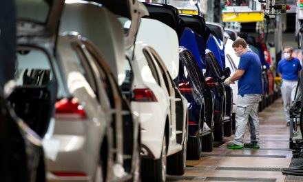 German investor morale improves on hopes for economic turnaround