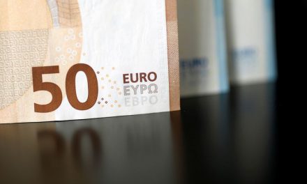 Euro’s gains support Asian currencies after ECB stimulus